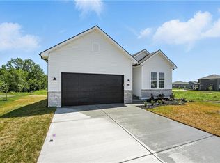 8324 SW 4th St, Blue Springs, MO 64014