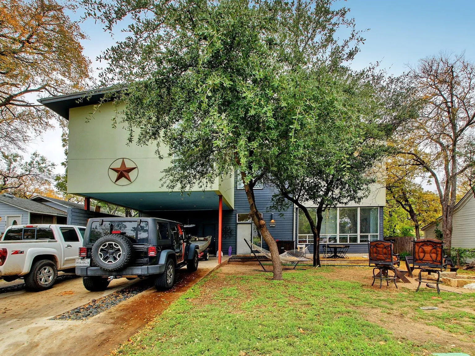 4 bed, 4.5 bath, 2026 sqft, $4,750 — Photo 4