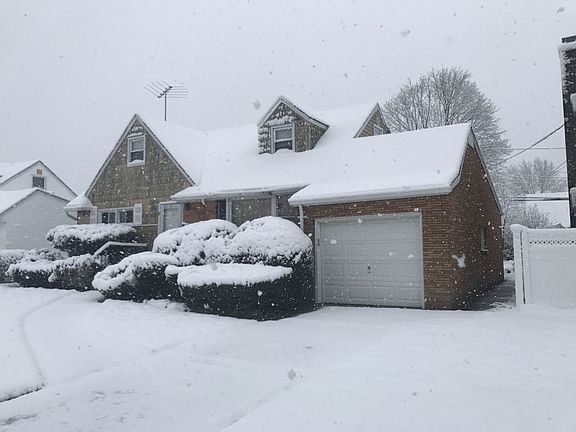 4th image of 3648 Sherry Ave