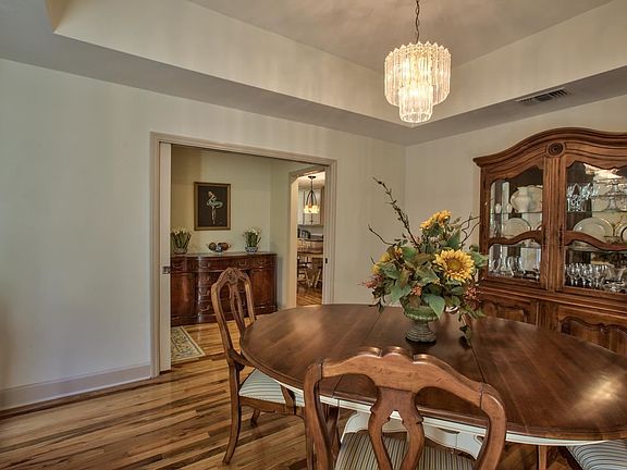 5th image of 3726 Sulton Ct