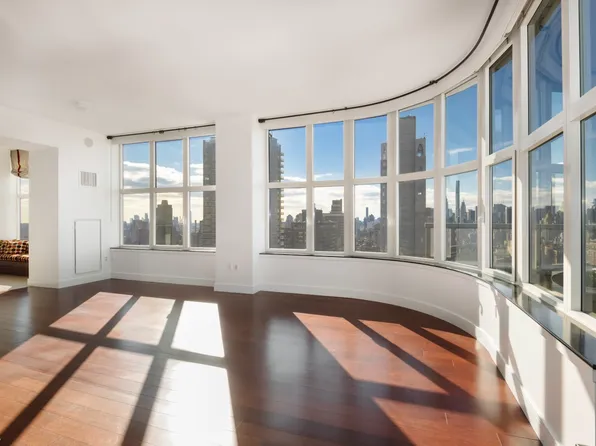 181 East 90th Street image 5 of 21