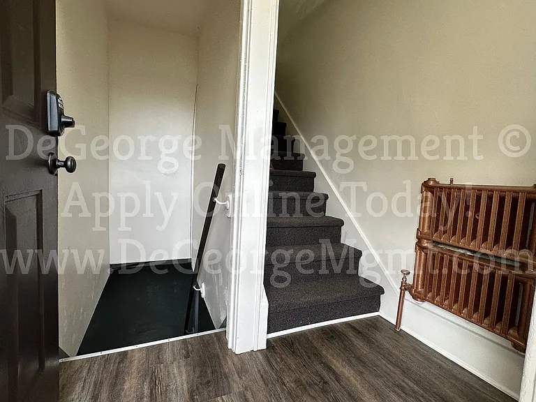 Sterling Square Townhomes — Photo 50