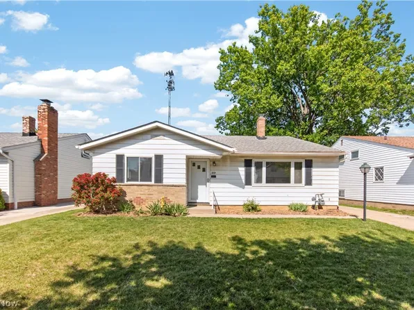 317 E 312th St, Willowick, OH 44095