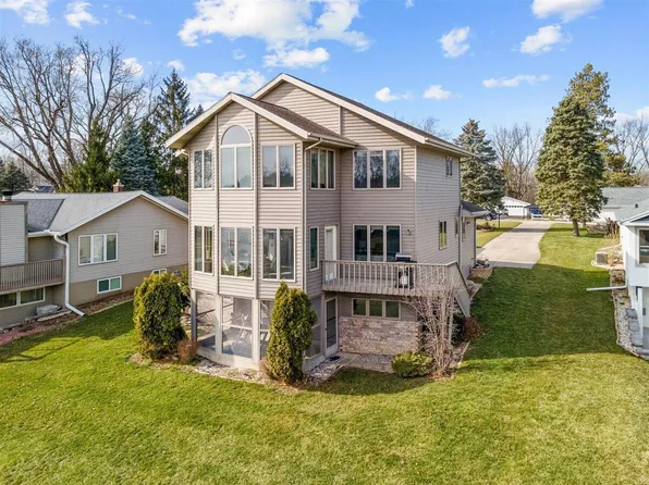 W1343 North Blue Spring Lake DRIVE, Palmyra, WI 53156