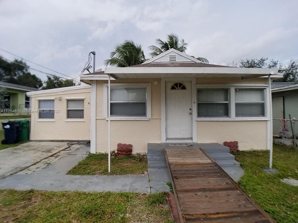 1st image of 2223 NW 85th St #1