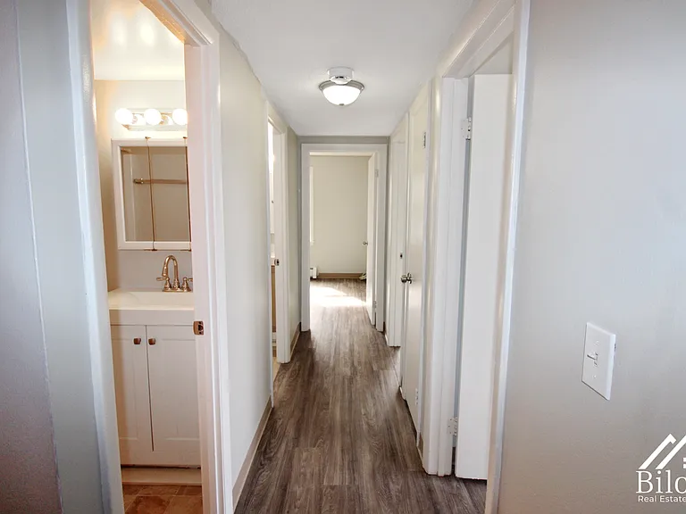 Prospect Street Apartments — Photo 109