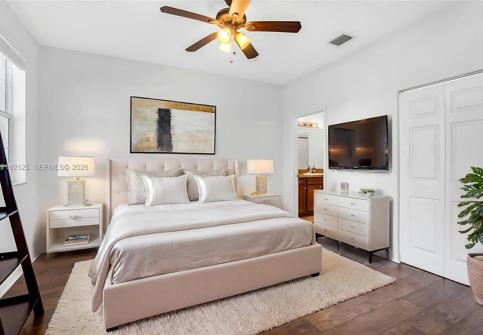 Cobblestone Ii Condo — Photo 4