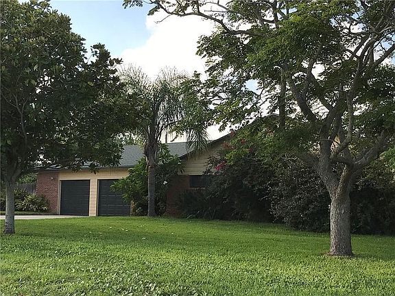 2nd image of 488 Caribbean Dr