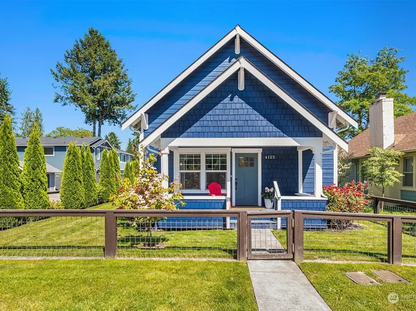 4122 McKinley Avenue, Carnation, WA 98014