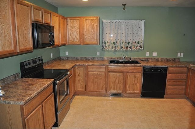 Huge kitchen