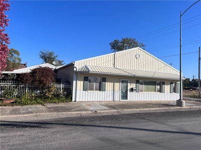 112 4th St, Saint Elmo, IL, 62458