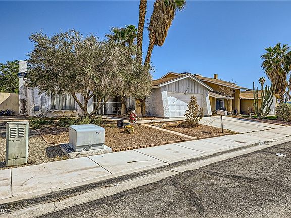 4th image of 6824 Grandola Dr