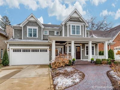 19 Oxford Ave, Clarendon Hills, IL, 60514