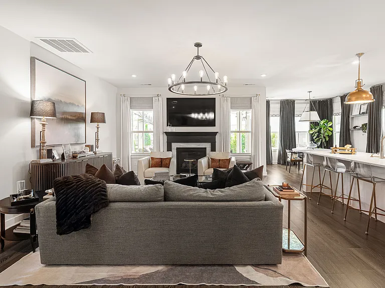 7122 Sky Meadow Dr — Photo 14