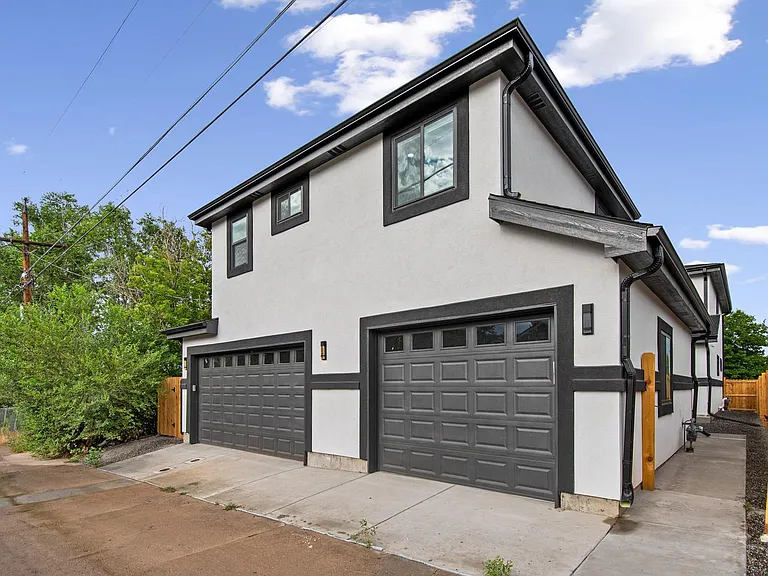 175 S Meade St — Photo 23