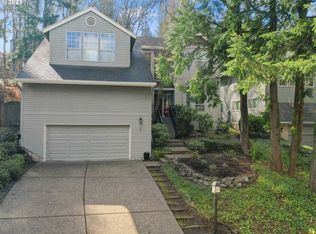 3702 SW Cullen Blvd, Portland, OR 97221
