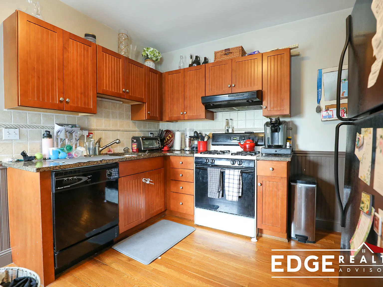 12 S Crescent Cir — Photo 1