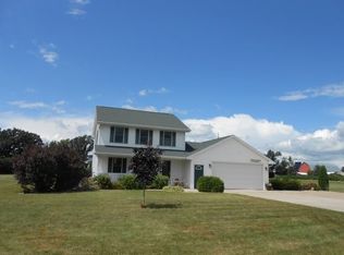 6093 Harbour South Dr, Winneconne, WI 54986