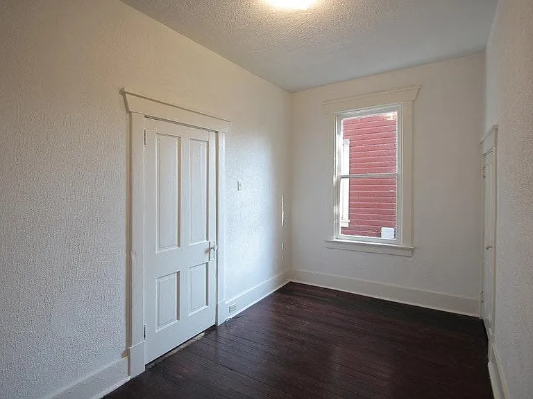 315 Franklin Ave #1 — Photo 5