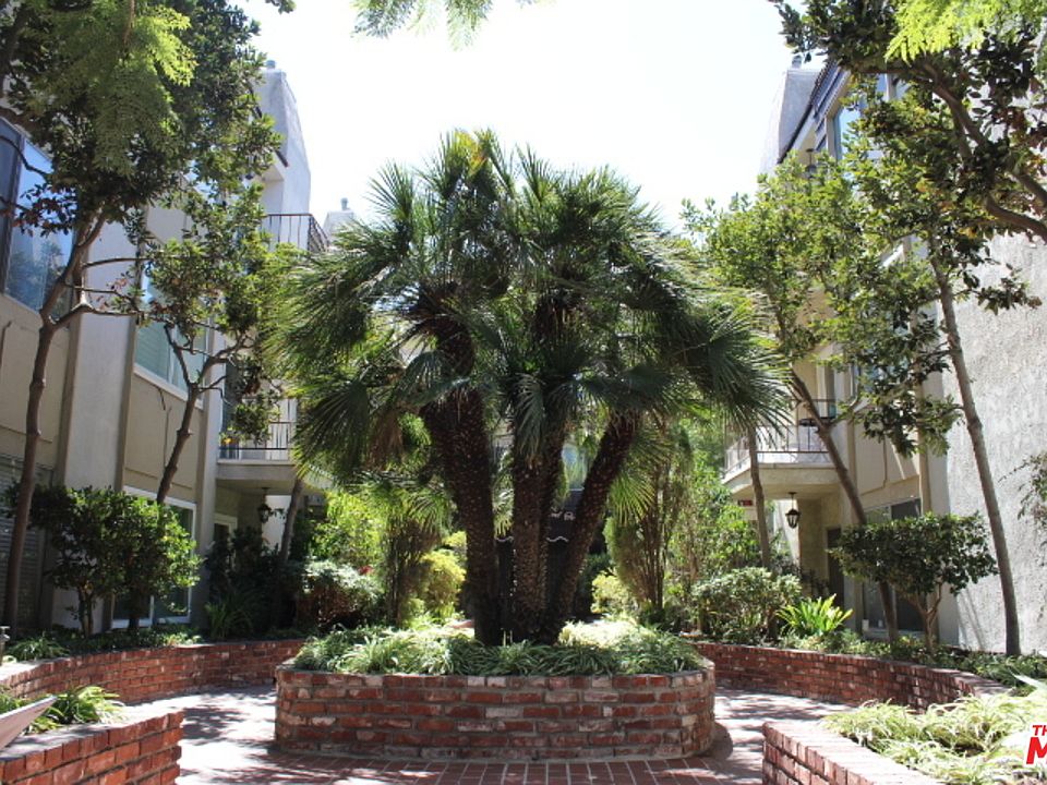 2nd image of 5870 Green Valley Cir Unit 210