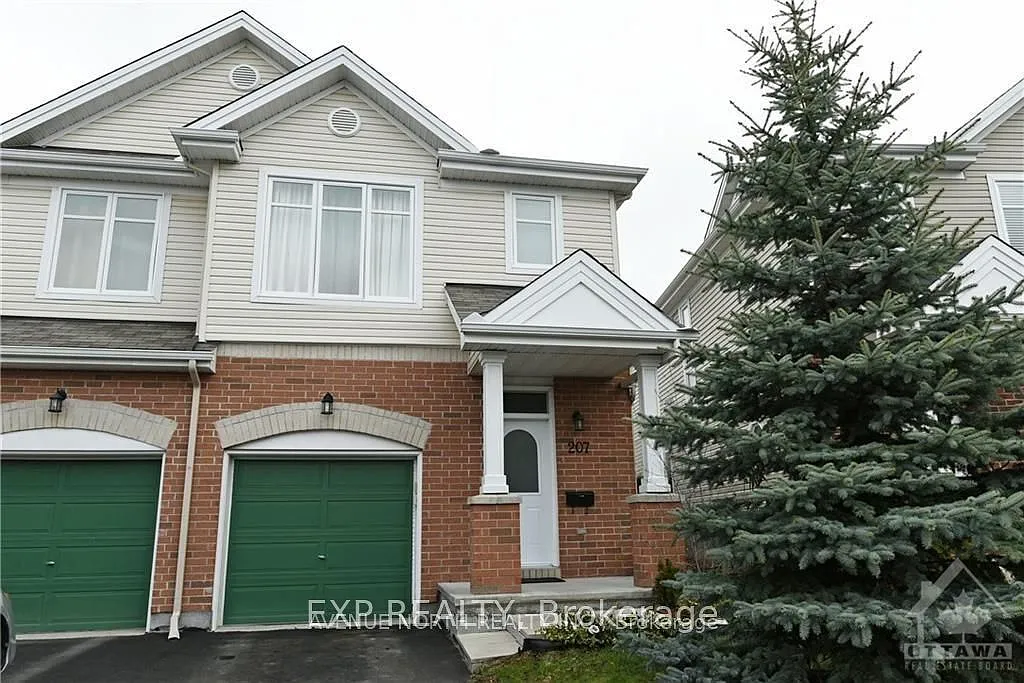 3 bed, $2,750 — Photo 1