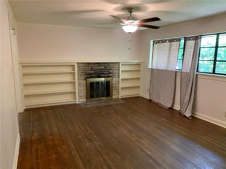 4428 Gillis St — Photo 15