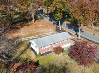 95 Taylortown Rd, Montville, NJ 07045