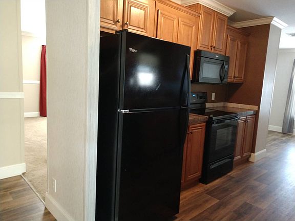 4th image of 3208 Bending Oak Dr