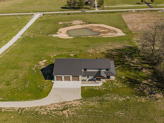 4th image of 4412 S 86th Road