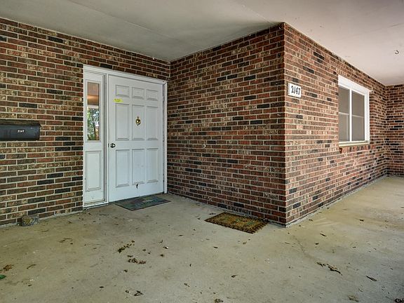 Covered Front Porch