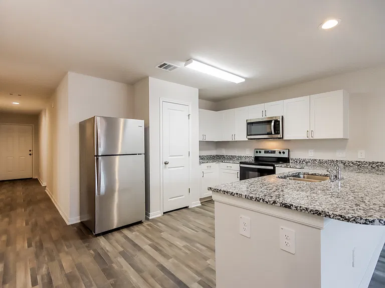 15720 Del Norte Dr — Photo 4