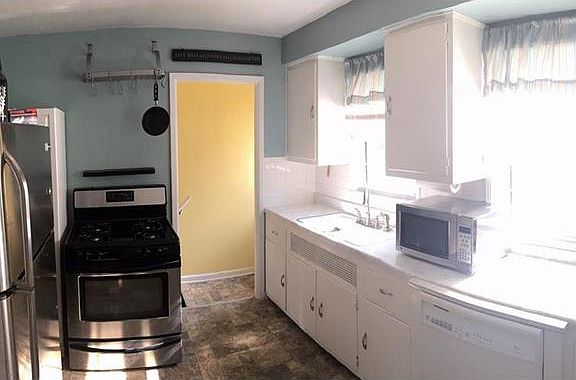 3rd image of 6163 Norwaldo Ave