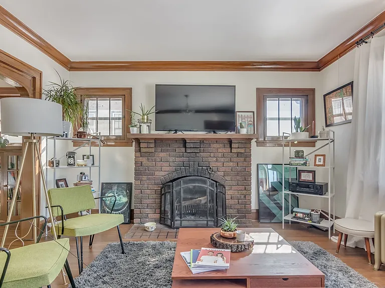 3731 Columbus Ave — Photo 4
