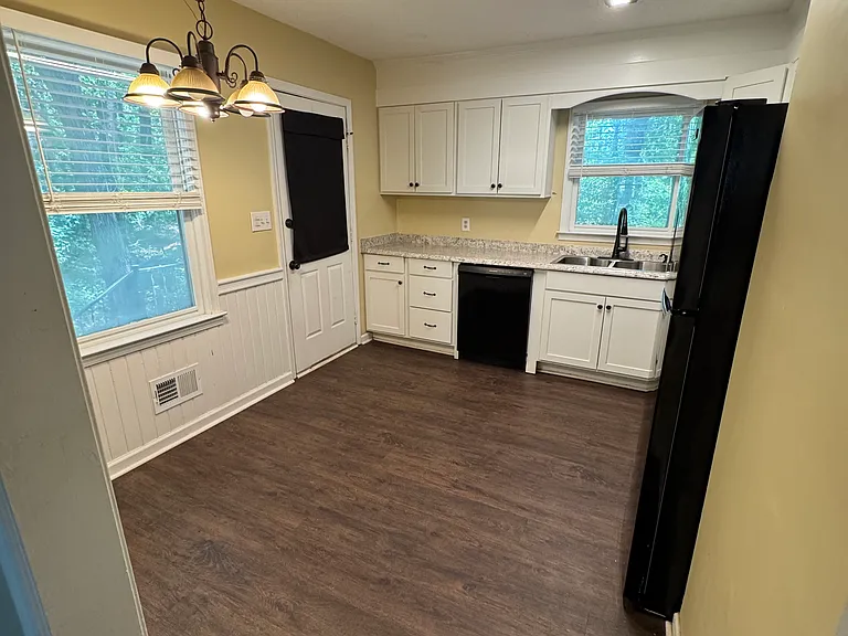 134 Rembert Martin Park #B — Photo 2