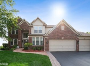 3 Snead Ct, Bolingbrook, IL 60490