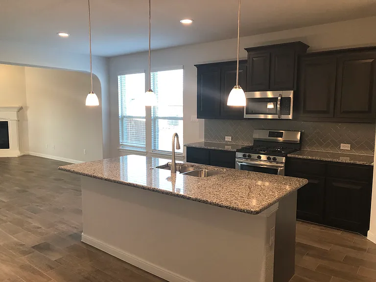 2449 Indian Head Dr — Photo 3