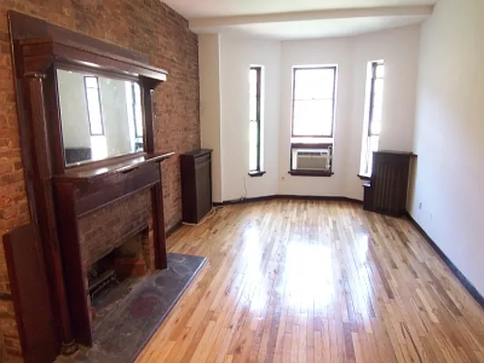 Rented by Citi Habitats | media 36