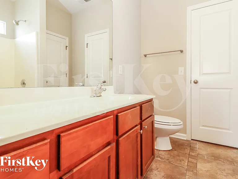 223 Silk Oak Dr — Photo 10