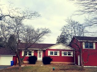 105 Leigus Rd, Wallingford, CT 06492