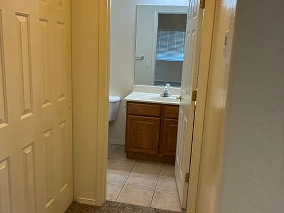 5th image of 1119 Leaf Ln