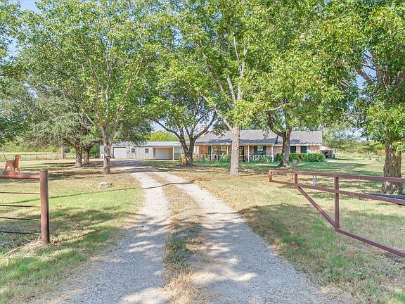 3rd image of 6400 County Road 108