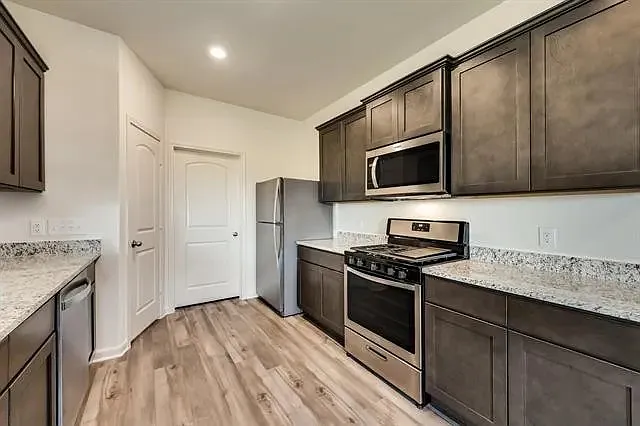 13617 Musselshell Dr — Photo 6