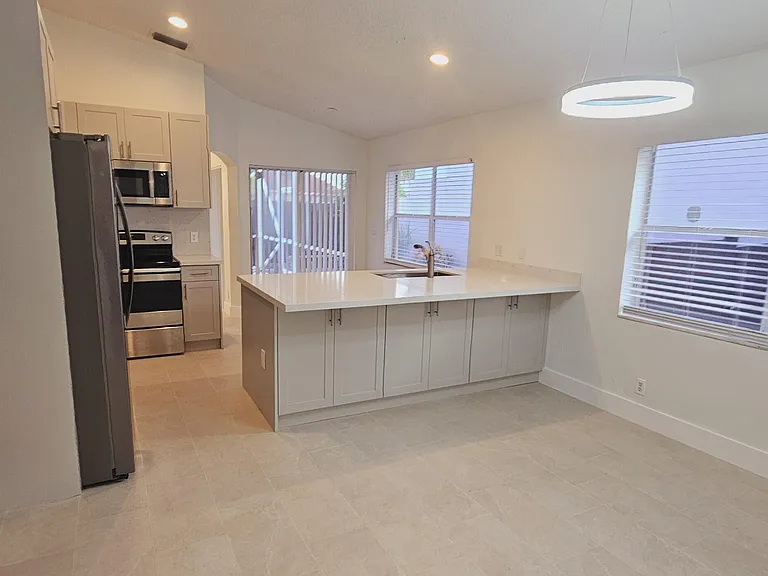 10780 Cypress Lake Ter — Photo 8