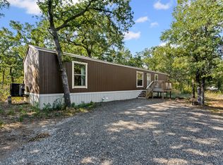 186 Sleepy Meadow Dr, Bridgeport, TX 76426