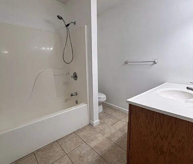 1939 Rock Creek Ln — Photo 11