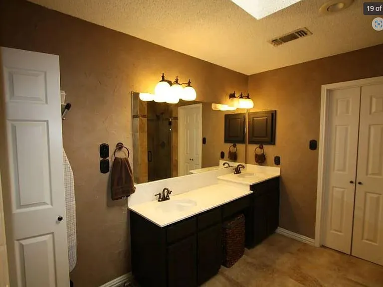 549 Raintree Cir — Photo 10