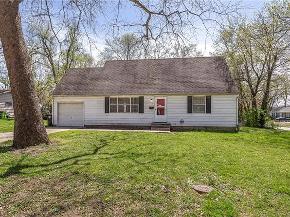 215 Eldorado Dr, Belton, MO 64012