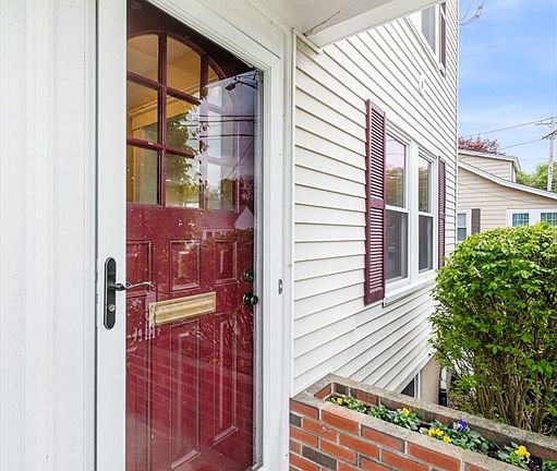 5th image of 3 Preston Rd #1