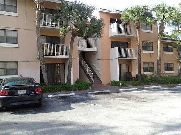 1st image of 7215 NW 179th St APT 106
