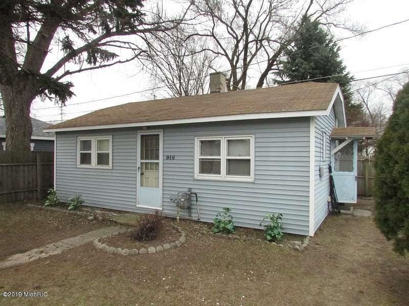 1st image of 916 Grant Ave